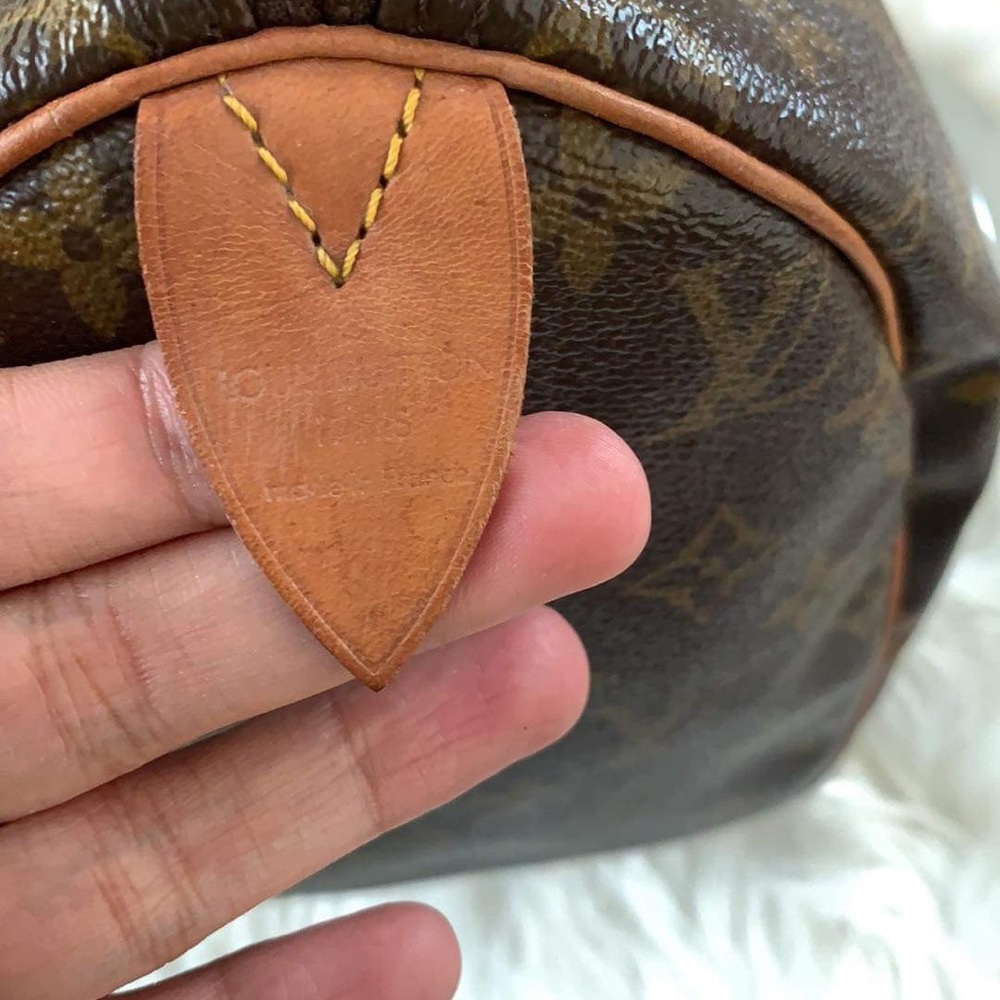 Authentic Louis Vuitton Speedy 30 - Picture 7 of 8